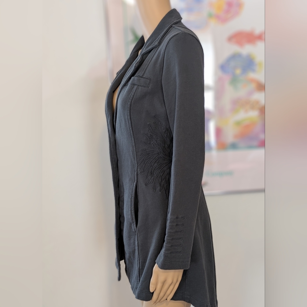 Gray Button-Up High-Low Jacket With Embroidered D… - image 5